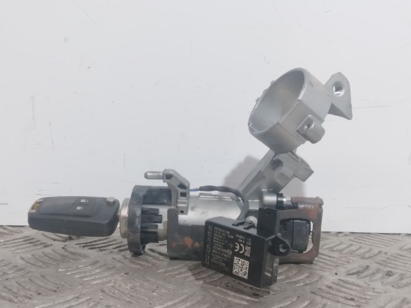 Recambio de conmutador de arranque para opel corsa e 1.4 referencia OEM IAM 13496392 13523275 