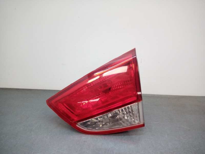 Recambio de piloto trasero derecho interior para hyundai ix35 1.7 crdi cat referencia OEM IAM 924062Y0  