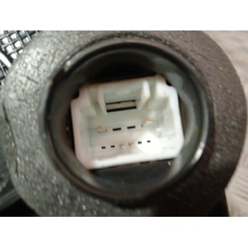 Recambio de cerradura puerta delantera derecha para toyota auris hybrid active referencia OEM IAM   4 PINS