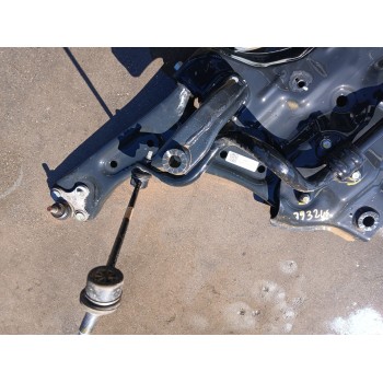 Recambio de puente delantero para kia ceed (cd) 1.6 crdi 136 referencia OEM IAM 62401j7aa0  