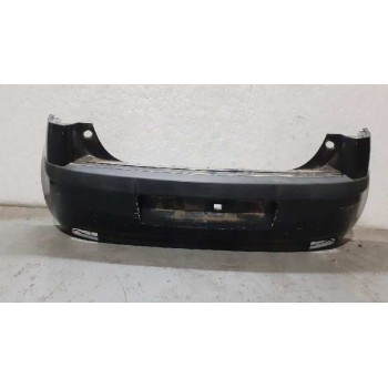 PARAGOLPES TRASERO NEGRO 