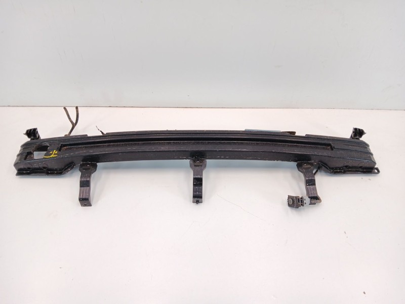 Recambio de refuerzo paragolpes trasero para kia ceed (cd) 1.6 crdi 136 referencia OEM IAM 86631J7000  