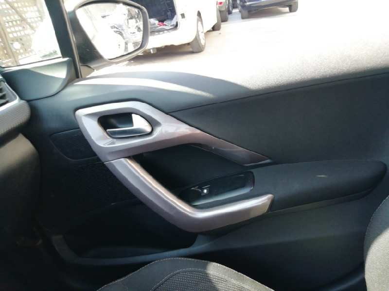 Recambio de guarnecido puerta delantera derecha para peugeot 2008 (--.2013) style referencia OEM IAM   