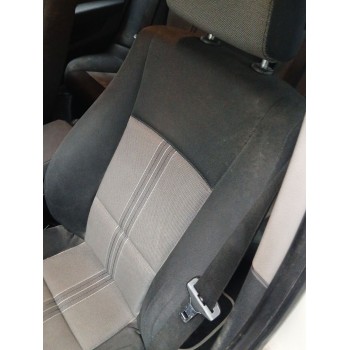 ASIENTO DELANTERO IZQUIERDO 
