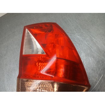 Recambio de piloto trasero izquierdo para honda fr-v (be) 2.2 i ctdi (be5) referencia OEM IAM 33551SJDG11  