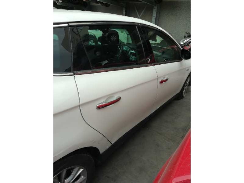 Recambio de puerta trasera derecha para lancia delta (181) gold referencia OEM IAM  GOLPES 