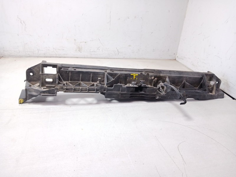 Recambio de panel frontal para peugeot 308 sw allure referencia OEM IAM 9807148180  