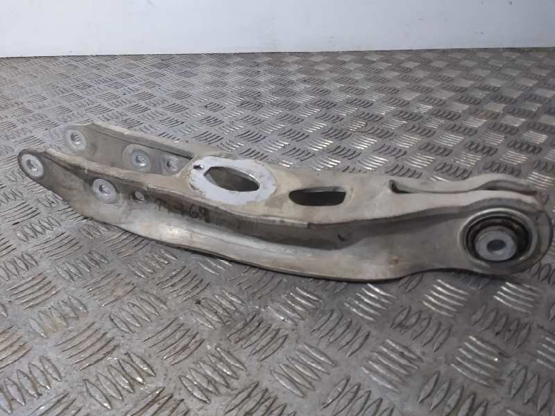 Recambio de brazo suspension inferior trasero derecho para audi a4 berlina (8w2) sport edition referencia OEM IAM 8W0505311E  