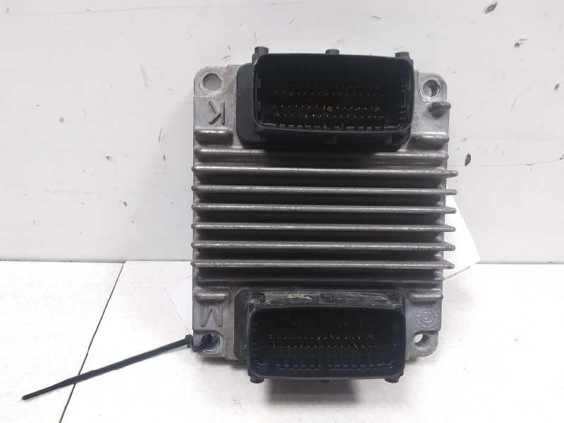 Recambio de centralita motor uce para chevrolet kalos 1.4 se referencia OEM IAM 96417550  