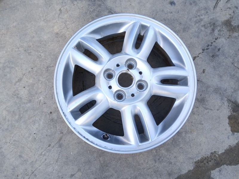 Recambio de llanta para mini mini (r56) one referencia OEM IAM 6791930  15 PULGADAS