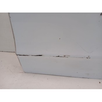 Recambio de puerta trasera izquierda para hyundai ix35 1.7 crdi cat referencia OEM IAM 770032Y011 GOLPES PEQUEÑOS 