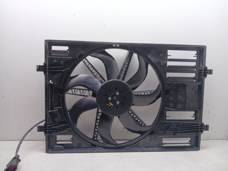 Recambio de electroventilador para seat arona (kj7, kjp) 1.6 tdi referencia OEM IAM 2q0959455h 23178510 25q0121203k