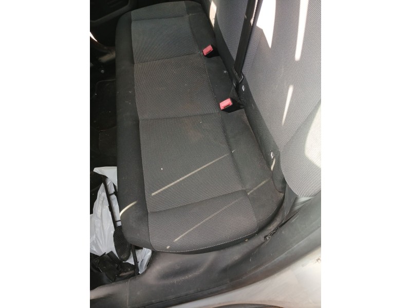 Recambio de asientos traseros para citroën c4 cactus 1.6 hdi 90 referencia OEM IAM   