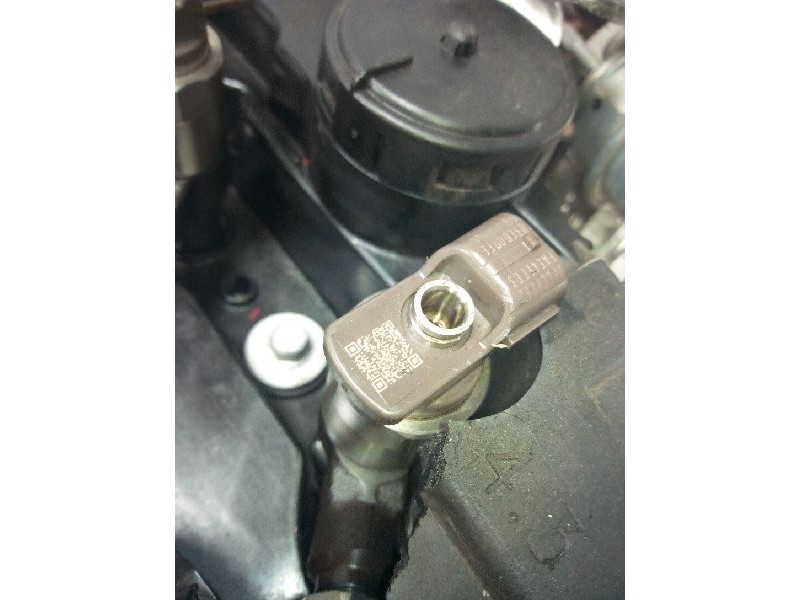 Recambio de inyector para opel astra j lim. 1.6 cdti dpf referencia OEM IAM 55578075  