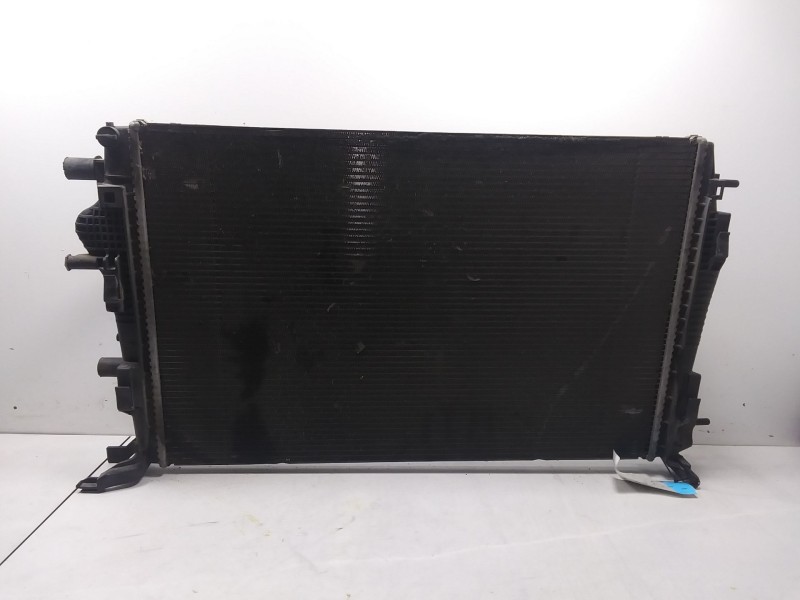 Recambio de radiador agua para renault scenic iii bose edition referencia OEM IAM 8660003477  
