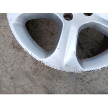 Recambio de llanta para peugeot 3008 confort referencia OEM IAM 7.5JX18 CH4 ET29 X1 9685121480