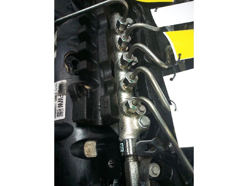 Recambio de rampa inyectora para opel astra j lim. 1.6 cdti dpf referencia OEM IAM 55570022  