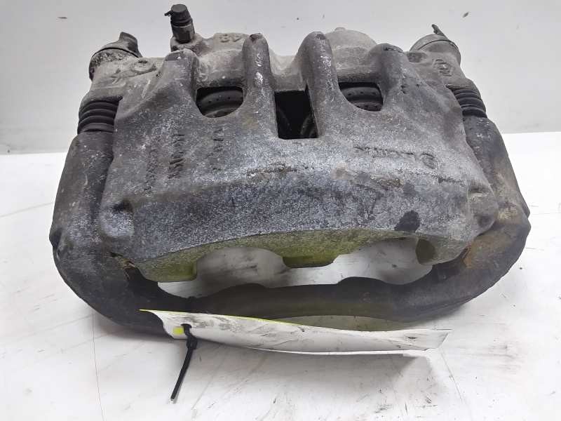 Recambio de pinza freno delantera derecha para nissan nv 400 l1h1 2,8t pro referencia OEM IAM  BREMBO 