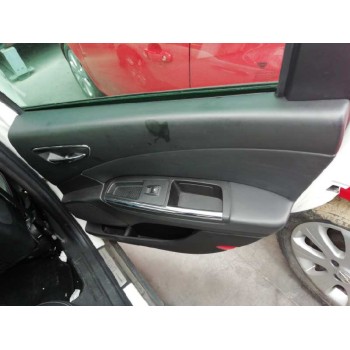 GUARNECIDO PUERTA TRASERA DERECHA 