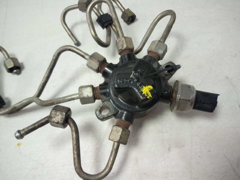 Recambio de rampa inyectora para nissan almera (n16/e) acenta referencia OEM IAM 9307Z507A  