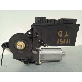 MOTOR ELEVALUNAS TRASERO DERECHO 3D0959794C 0130821764 10+12+16 PINS