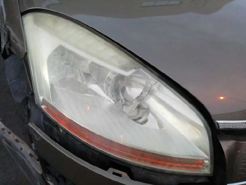 Recambio de faro derecho para citroën c4 picasso 1.6 16v hdi fap referencia OEM IAM  SOPORTE ROTO 