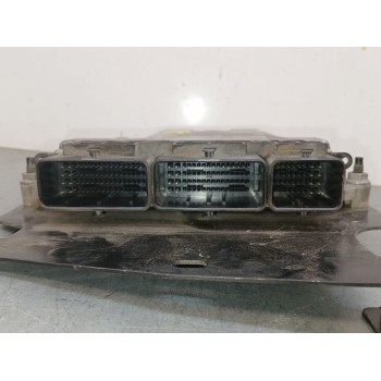Recambio de centralita motor uce para renault scenic iii bose edition referencia OEM IAM 0281030135  237101074r