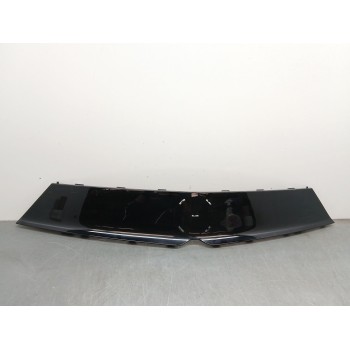 REJILLA PARAGOLPES DELANTERO 9835272480 