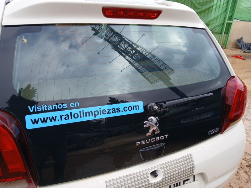 Recambio de porton trasero para peugeot 108 1.2 referencia OEM IAM B000825280 luna trasera 