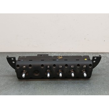 MANDO ELEVALUNAS DELANTERO IZQUIERDO 6917985 