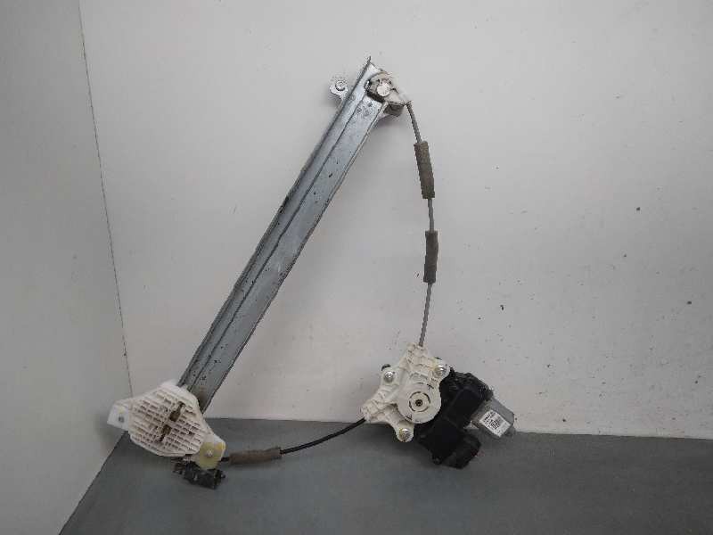 Recambio de elevalunas delantero izquierdo para hyundai i20 trend blue referencia OEM IAM 82401C8020 6 CABLES 