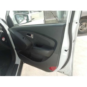 Recambio de guarnecido puerta delantera derecha para hyundai ix35 1.7 crdi cat referencia OEM IAM   