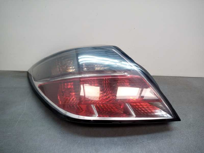 Recambio de piloto trasero izquierdo para opel astra gtc cosmo referencia OEM IAM 342691834  