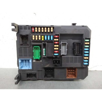 CAJA RELES / FUSIBLES 9819849680 