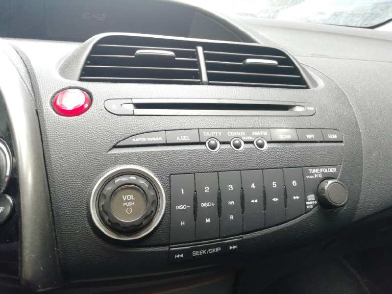 Recambio de sistema audio / radio cd para honda civic berlina (fn) 1.8 vtec cat referencia OEM IAM   
