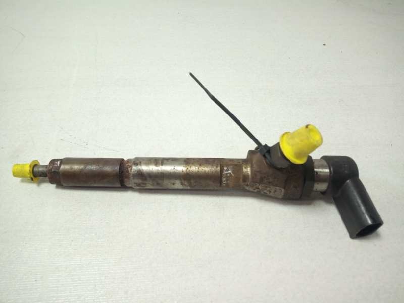 Recambio de inyector para renault megane ii familiar authentique referencia OEM IAM 8200842205 H8200294788 SIEMENS