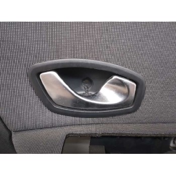 Recambio de guarnecido puerta delantera derecha para renault scenic iii referencia OEM IAM 156043971 C/ MANETA INTERIOR 