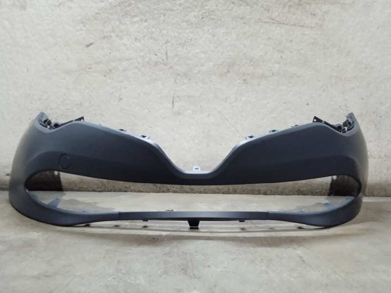 Recambio de paragolpes delantero para renault clio iv referencia OEM IAM 620220826R NUEVO 1ª SERIE 12--16