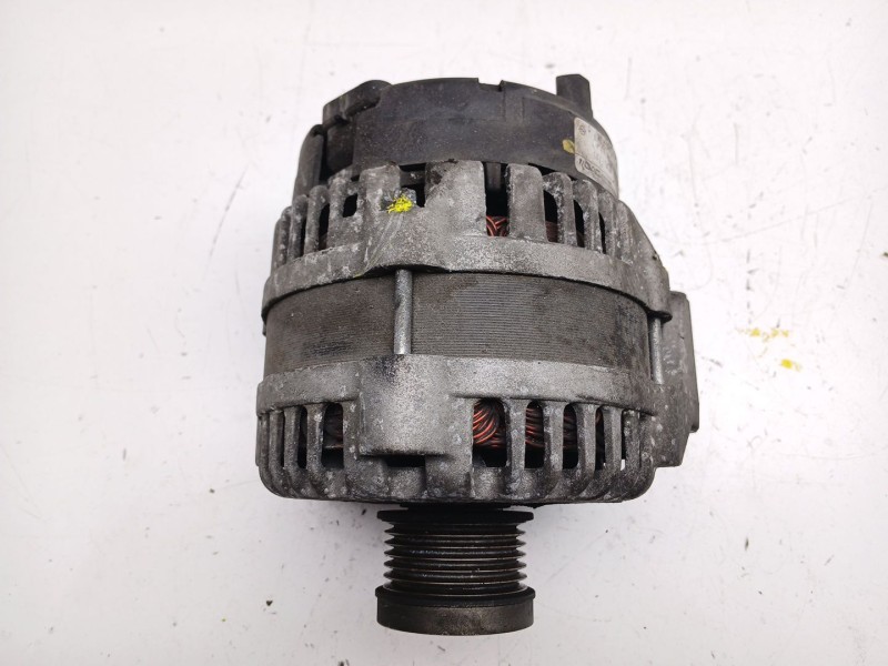 Recambio de alternador para ssangyong rodius i 2.7 xdi referencia OEM IAM A6651540302  