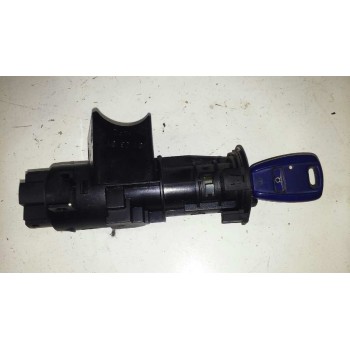 Recambio de conmutador de arranque para fiat punto berlina (188) 1.2 8v referencia OEM IAM 8365  