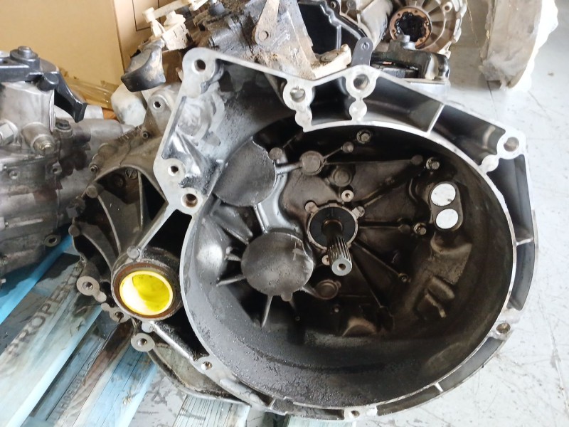 Recambio de caja casco para ford c-max edition referencia OEM IAM   6V