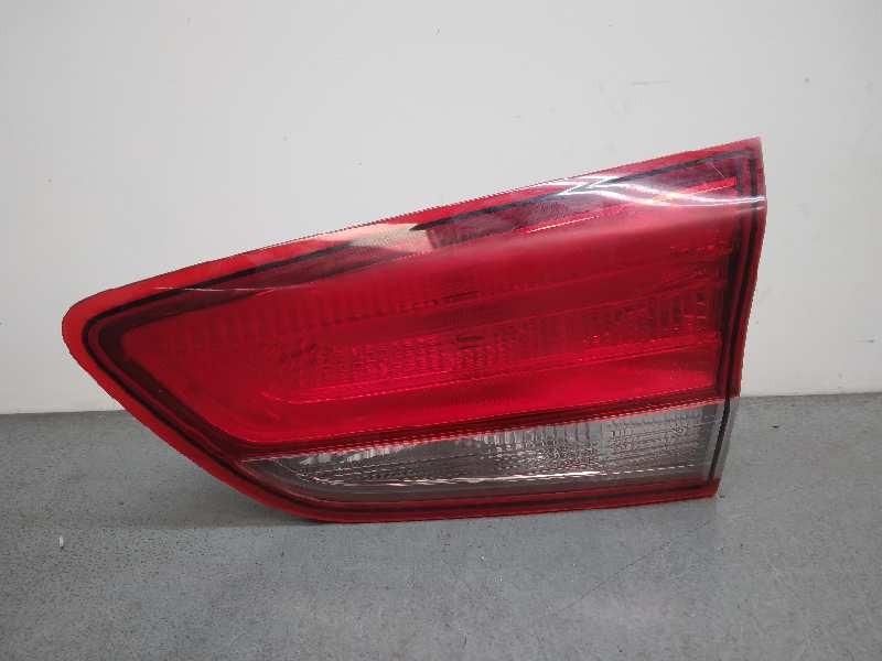 Recambio de piloto trasero derecho interior para hyundai i30 (pd) klass referencia OEM IAM 9240464000  