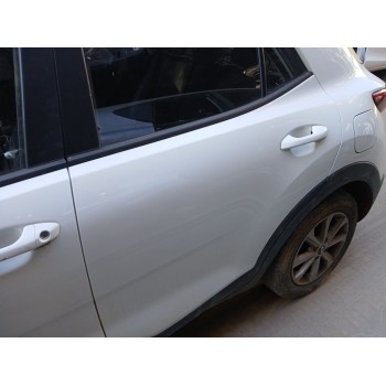 Recambio de puerta trasera izquierda para kia stonic (yb) 1.2 cvvt referencia OEM IAM 77003H8400  