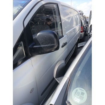 PUERTA DELANTERA IZQUIERDA 