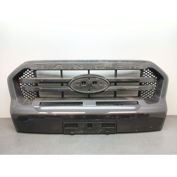 REJILLA PARAGOLPES DELANTERO JB3B8350B 