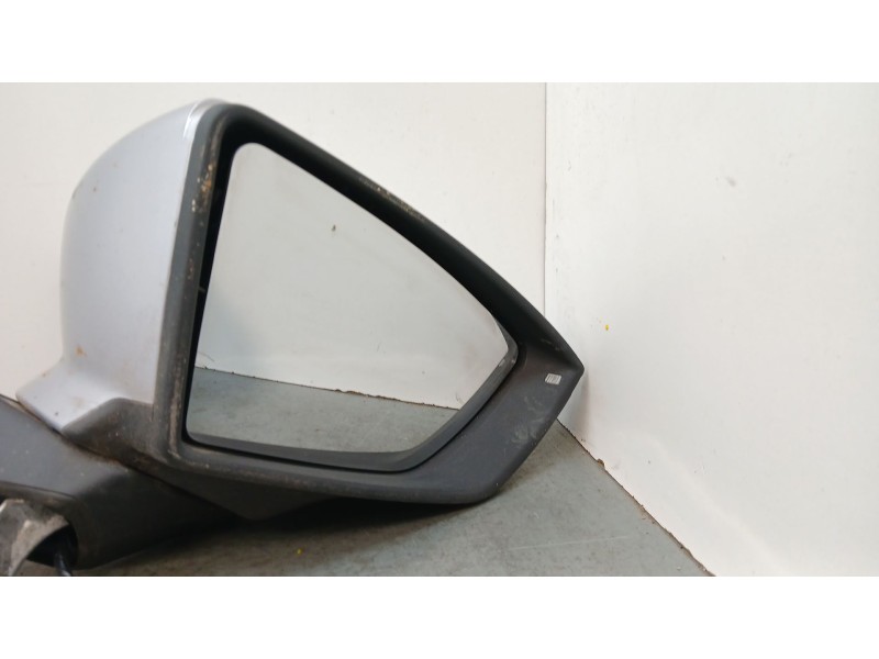 Recambio de retrovisor derecho para seat arona (kj7, kjp) 1.0 tsi referencia OEM IAM E9026684 abatible 
