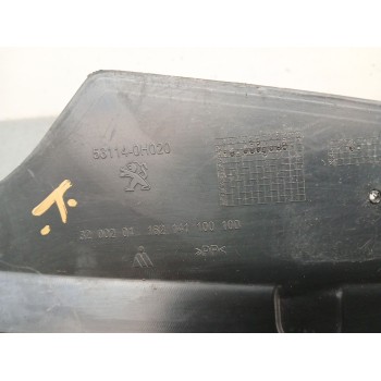 Recambio de rejilla paragolpes delantero para peugeot 108 1.0 vti 72 referencia OEM IAM 531140H020  