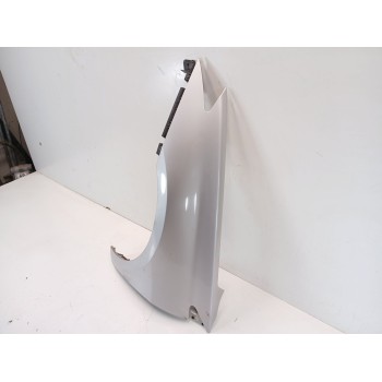 Recambio de aleta delantera izquierda para renault laguna iii dynamique referencia OEM IAM 631010032R  