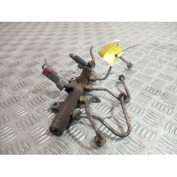 Recambio de rampa inyectora para renault megane ii classic berlina 1.5 dci diesel referencia OEM IAM 8200397346  