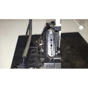 Recambio de cerradura puerta delantera derecha para ford fiesta (ccn) champions edition referencia OEM IAM 8A6AA21812BJ  4 PINS